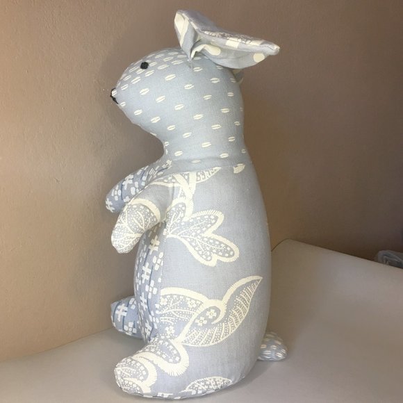 SISTER PARISH DESIGN  🐇  Nursery Decor Bunny Rabbit - Picture 6 of 13